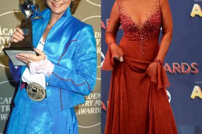 Looking Back at Reba McEntire’s Most Epic ACM Awards Moments, from 1985 to Now